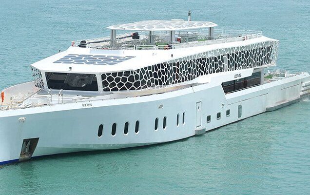 تور کشتی لوتوس دبی با شام و نوشیدنی‌